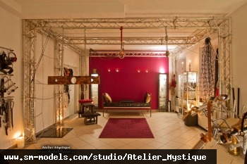 Studio Atelier_Mystique aus Österreich (PLZ: 1170)